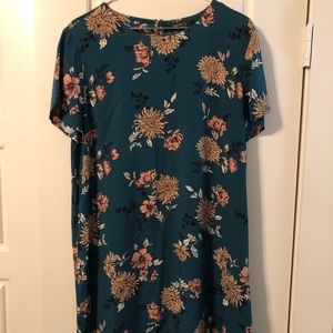 Floral shift dress